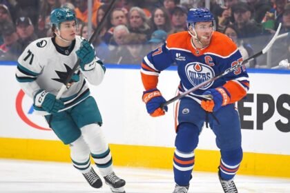 NHL Tonight: Previews, stats, betting info for Saturday's 14 games