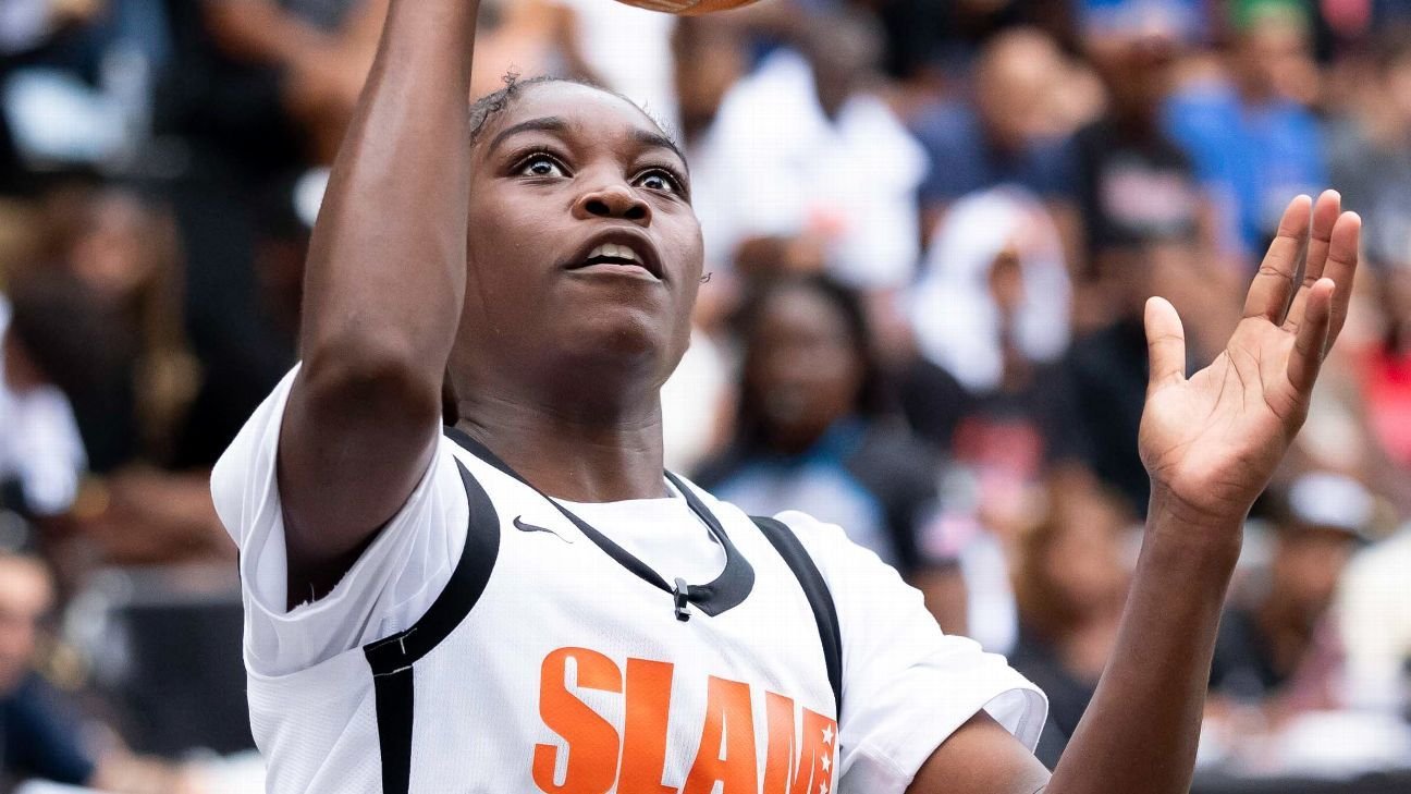 Banks, No. 4 in SC Next class of 2027, commits to South Carolina