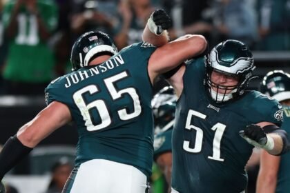 Sources: Eagles to keep retired Johnson on roster amid O-line changes