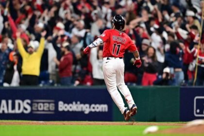 Ramirez hits deciding HR to complete Guardians' ALDS comeback