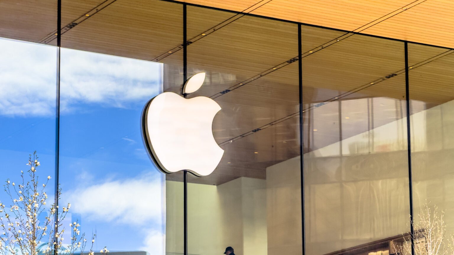 Apple is reportedly building a smart home camera that won't record video footage of you or anyone else
