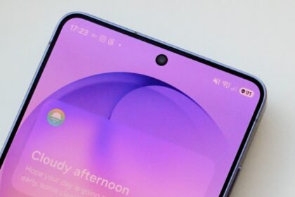 What does the shield icon mean on your Samsung Galaxy?
