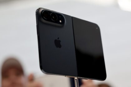 Apple iPhone Duo vs. Motorola Razr Ultra: How do these foldables compare?