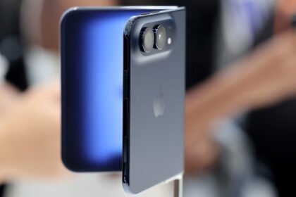 How Xiaomi, Oppo and other non-US brands are challenging the iPhone Duo