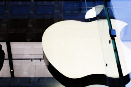 Apple reportedly worked with LG on gadgets for its upcoming smart home push