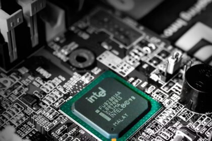 Intel is reportedly launching new CPUs on old sockets that support DDR4 memory