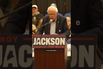 Bernie Sanders stumps for Maine Democratic Senate nominee