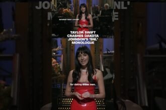 Taylor Swift crashes Dakota Johnson's 'SNL' monologue