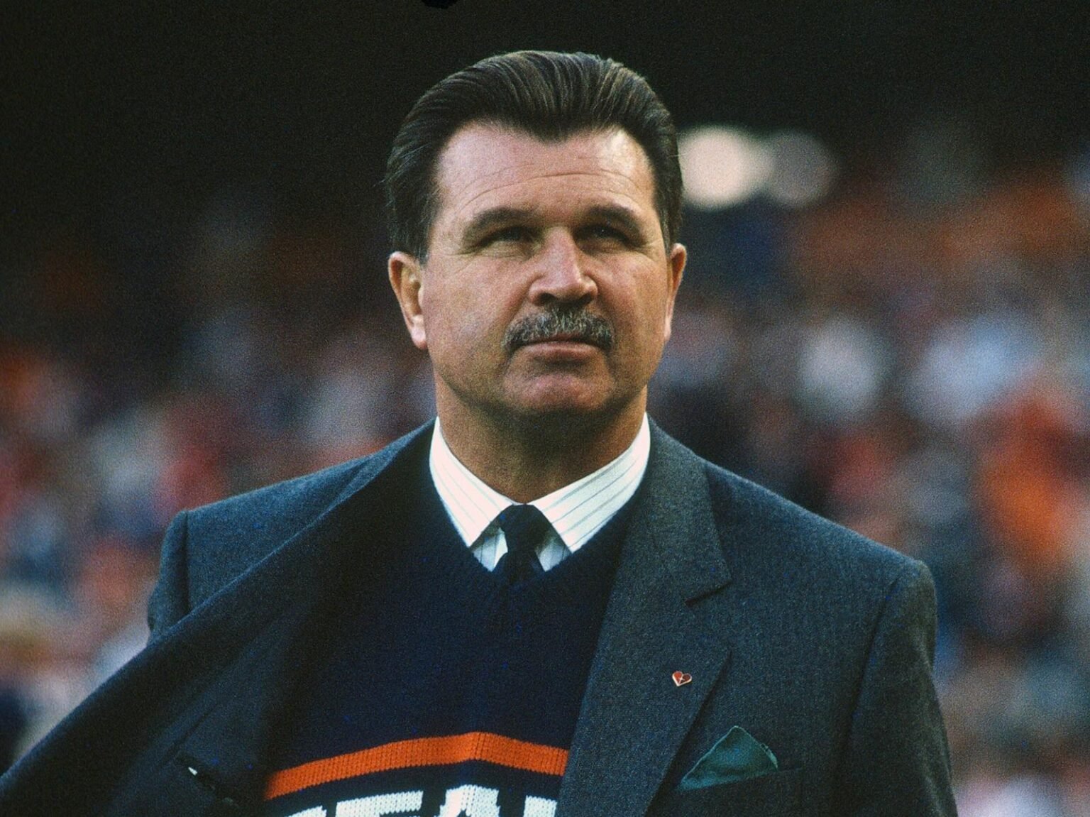 Mike Ditka, legendary NFL player and coach, dies at 86