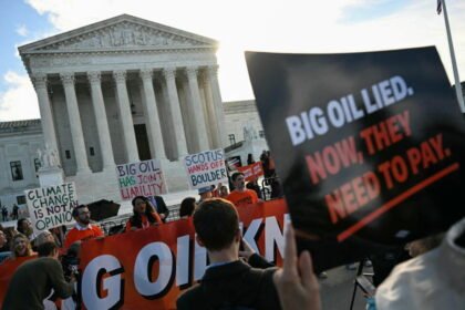 Big Oil asks Supreme Court to kill climate lawsuits before trial