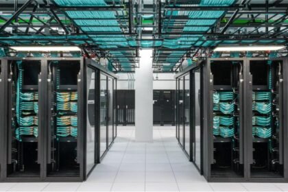 Amazon ends secret data center pacts and pledges $1 billion to host towns