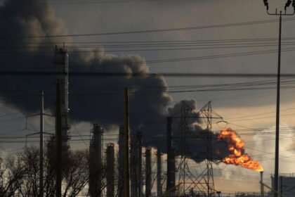 ExxonMobil's own scientists doubted climate fixes the company hyped
