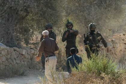 Israeli settlers attack farmers in West Bank pogrom, soldiers hit reporters