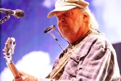 ‘Rockin’ in the Free World’ Is the Vintage Rock Song of the Year: Watch 5 Great Versions