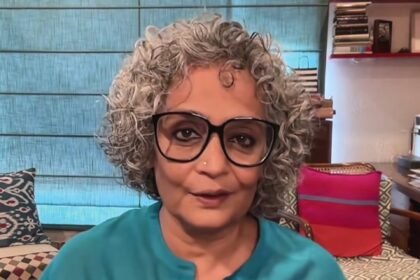 ‘Cockroach stir stripped Modi’s carefully confected image’: Arundhati Roy