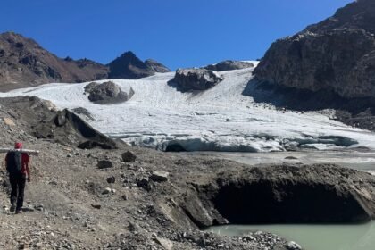 'Devastating year' as Swiss glaciers shed 5% of ice amid record-breaking heatwaves