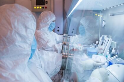 Russia claims there is no epidemic risk after death of plague institute worker