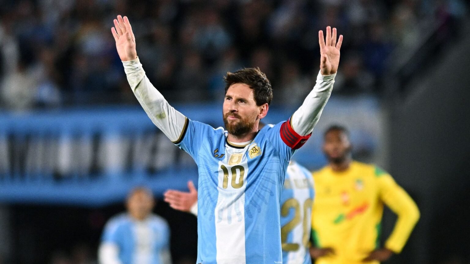 Messi scores in emotional farewell game for Argentina
