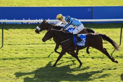 Alphonse Le Grande edges Sea Lantern for historic Cesarewitch win