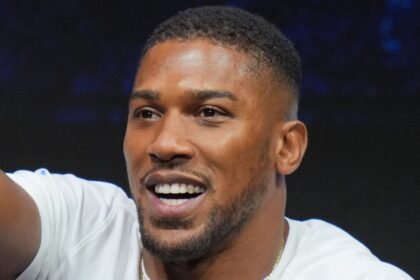 'Could be in the first round' - AJ plots 'spectacular' win over Fury