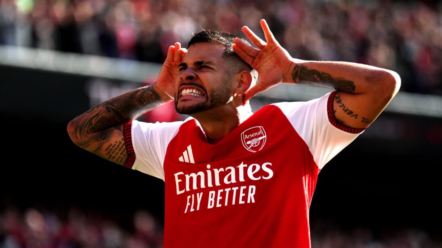 Arsenal come from behind to beat stubborn Leeds