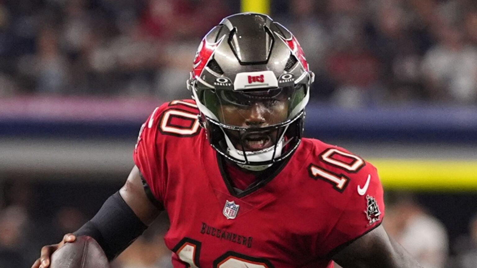 Cowboys suffer shock home loss to Buccaneers