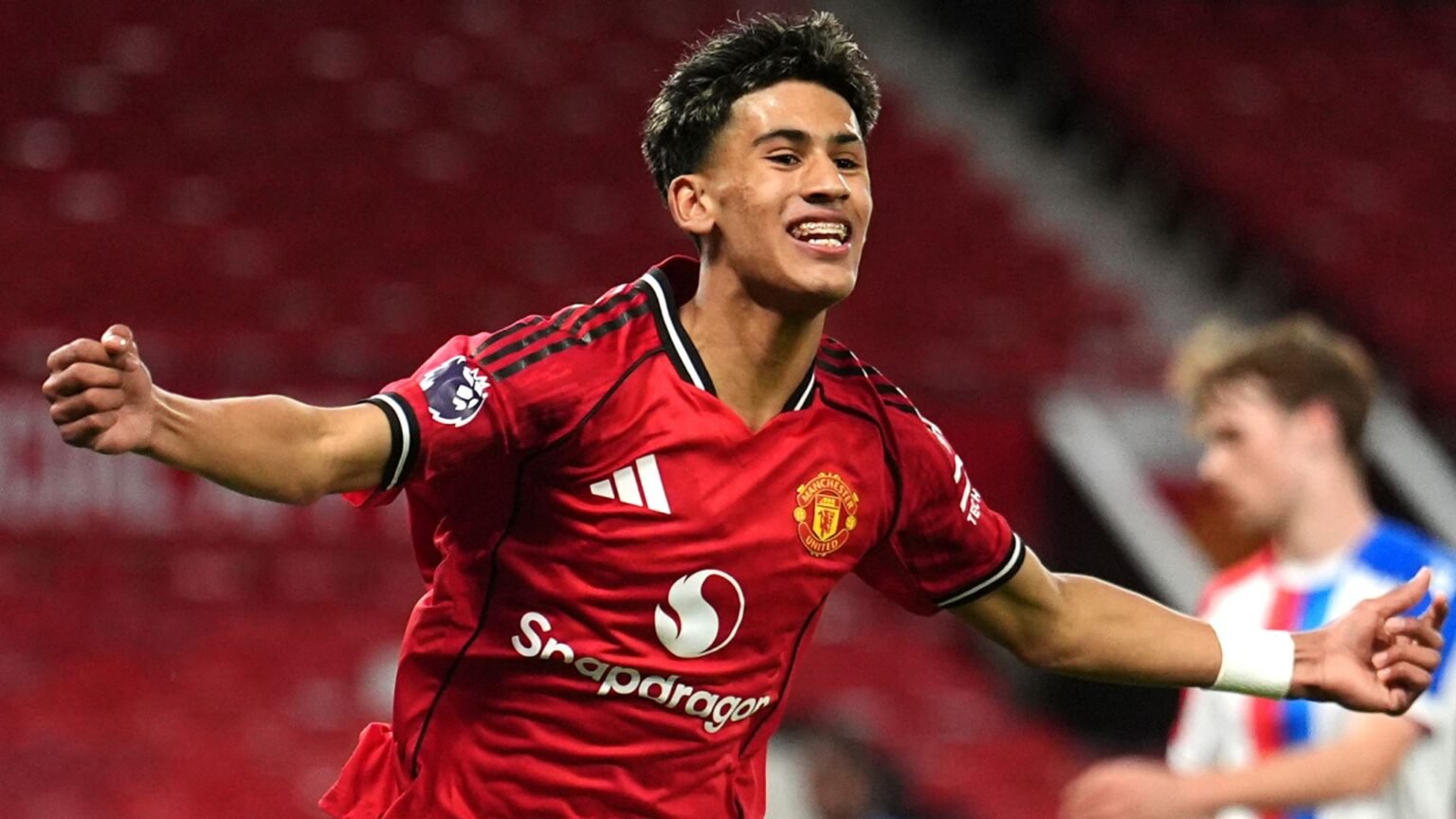 Inside JJ Gabriel's Man Utd future and why he was in first-team squad photo