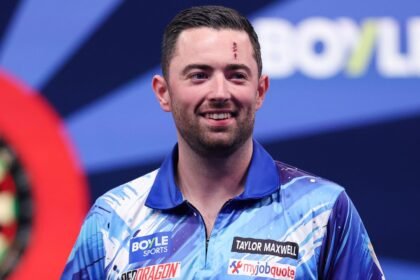 Humphries ready to win another World title - and wants Littler in the final