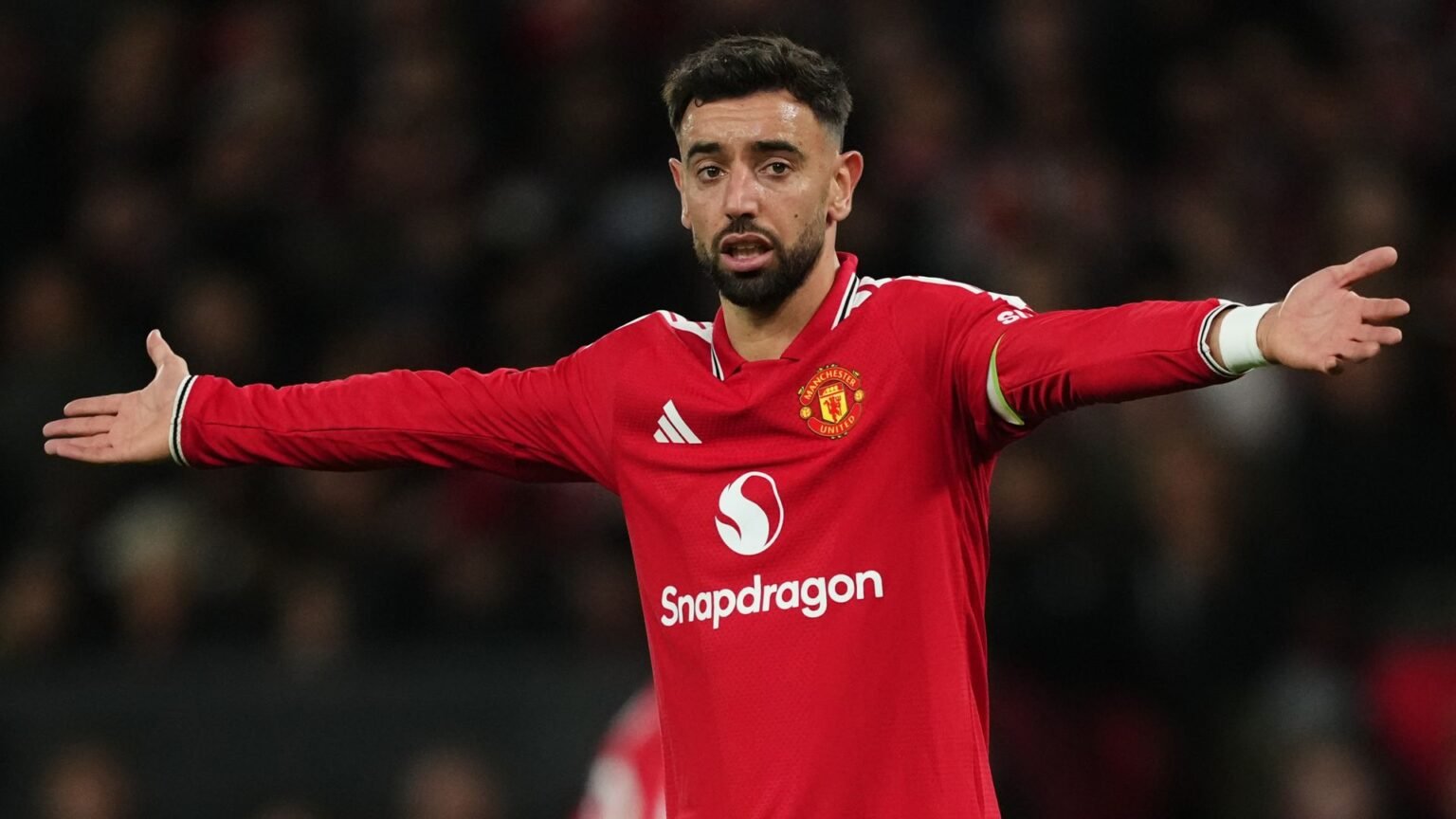Carrick must share burden of Man Utd's failings with his players