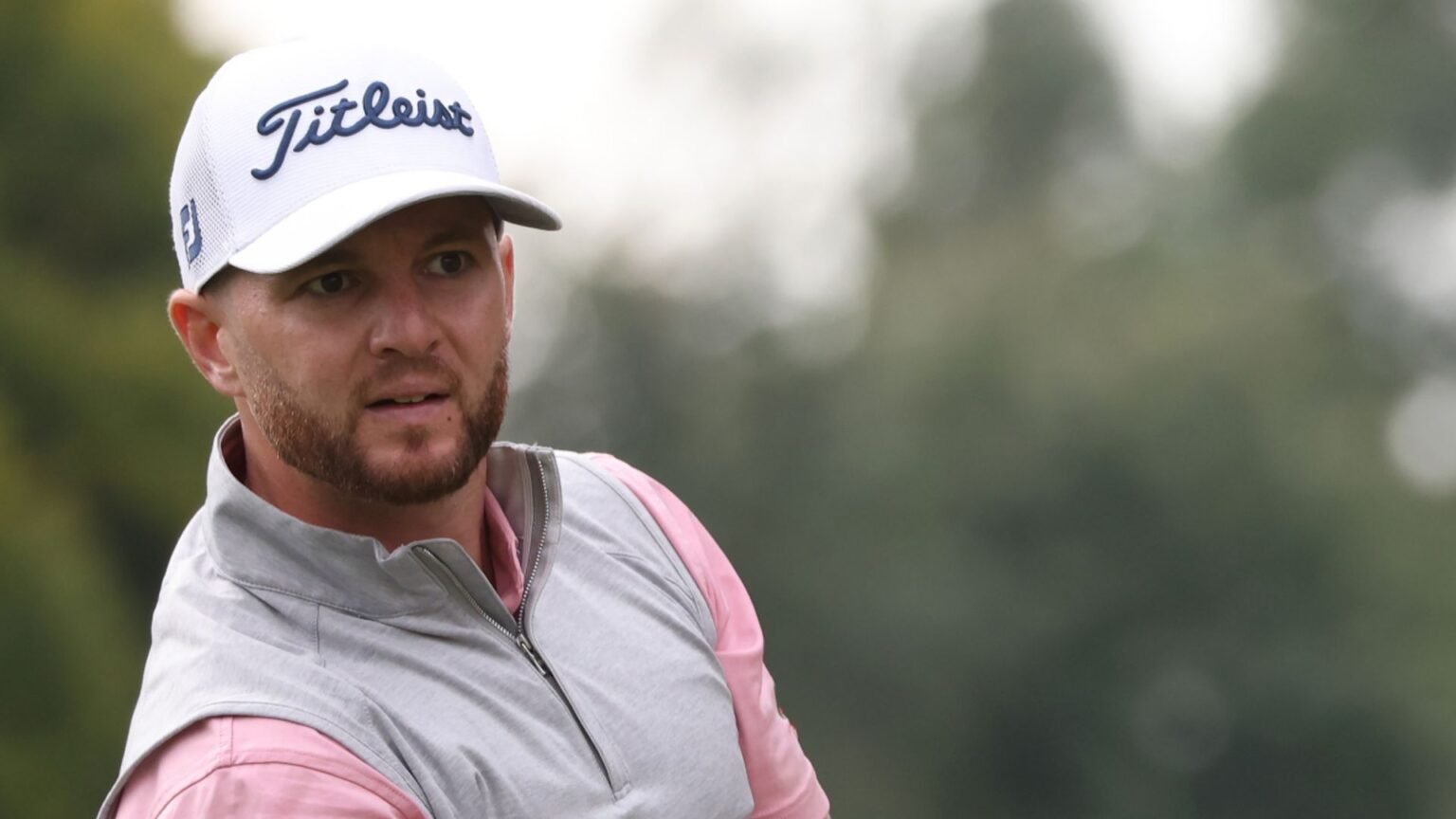 World No 979 Stewart claims share of Alfred Dunhill Links lead