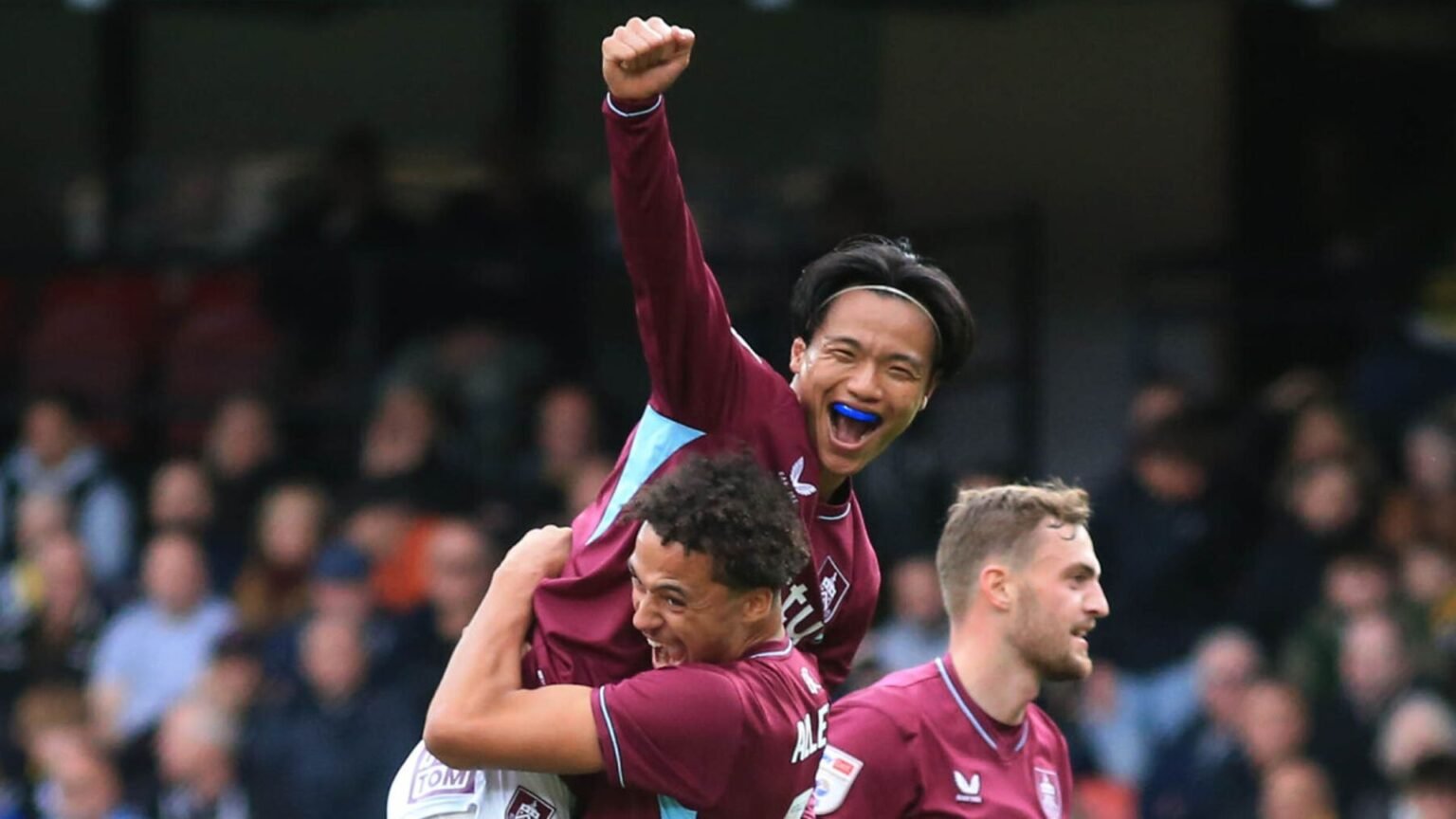 Burnley thump Watford to finally collect first win