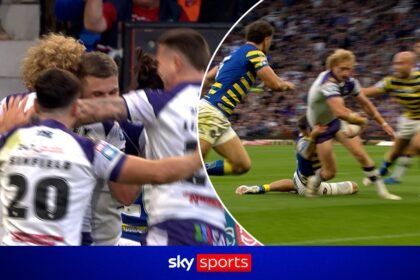 'Wonderous pass' - Wakefield open the scoring after Walmsley magic!