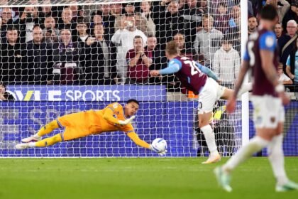 Bowen's late penalty saved as West Ham held by QPR