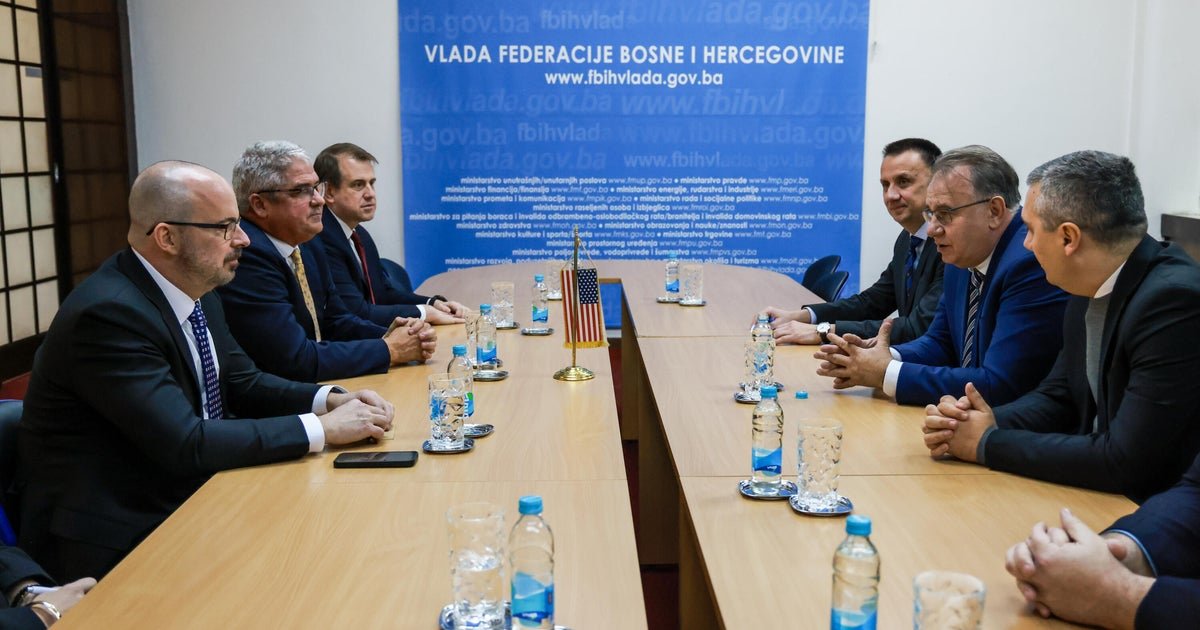 Democrats see White House "pay for play" scheme with Balkan gas project