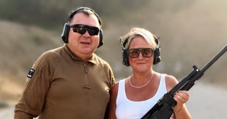Trump aide's daughter pictured with pro-Russia politician